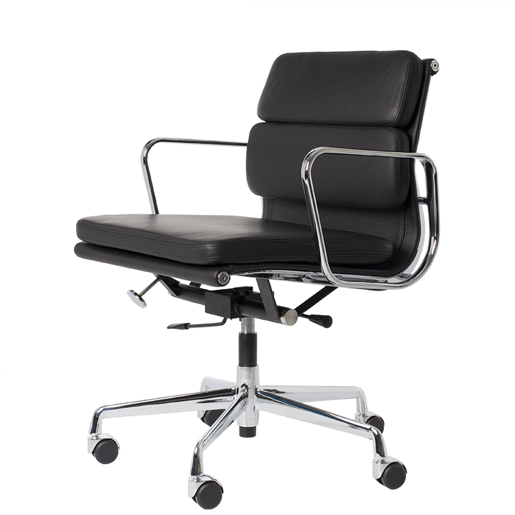 Charles Eames style, Krzeslo biurowe EA217 Skóra czarny