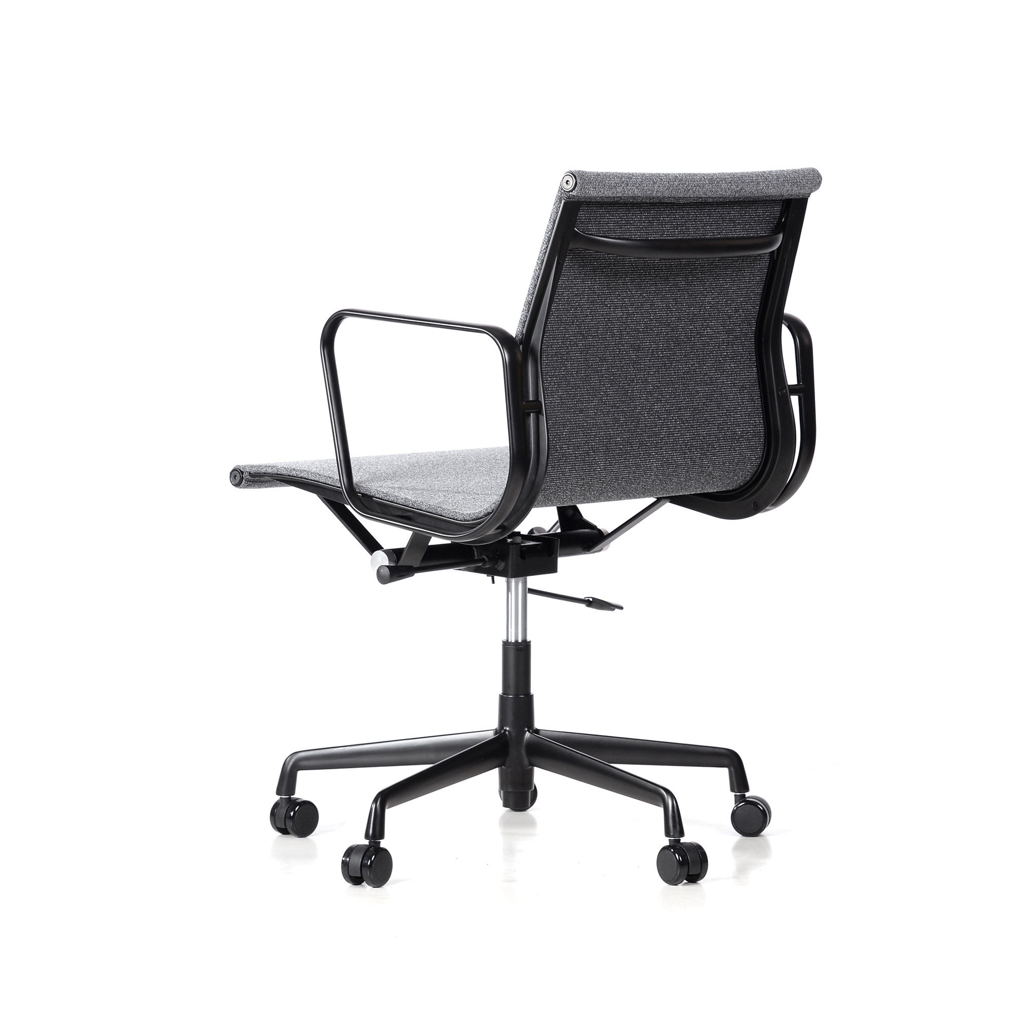 Charles Eames style, Krzeslo biurowe EA117 Fabric Mesh black base ciemno szary